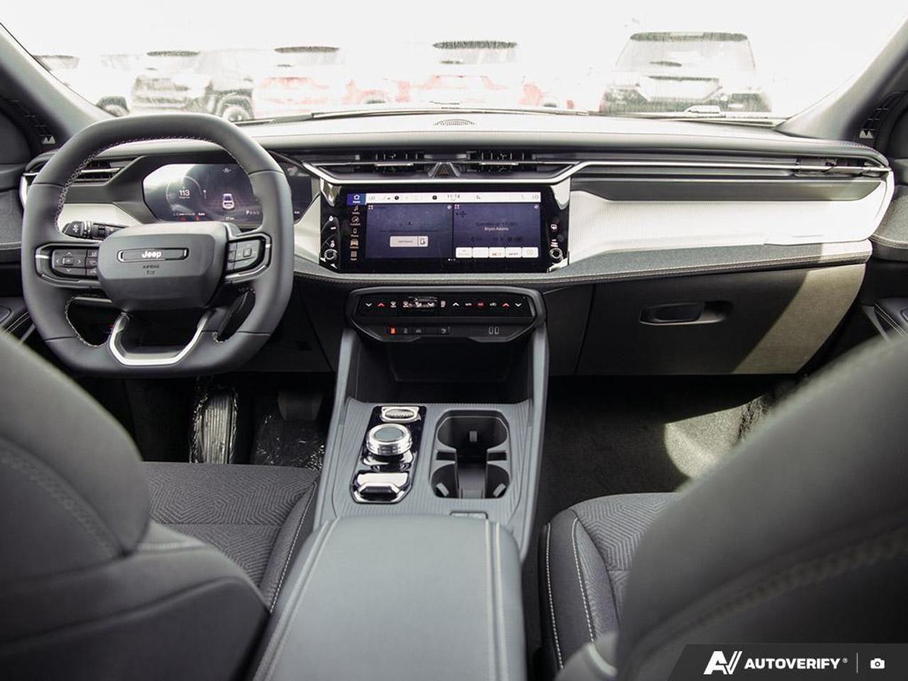 2026 Jeep Cherokee Laredo/Limited 4dr 4x4 Photo