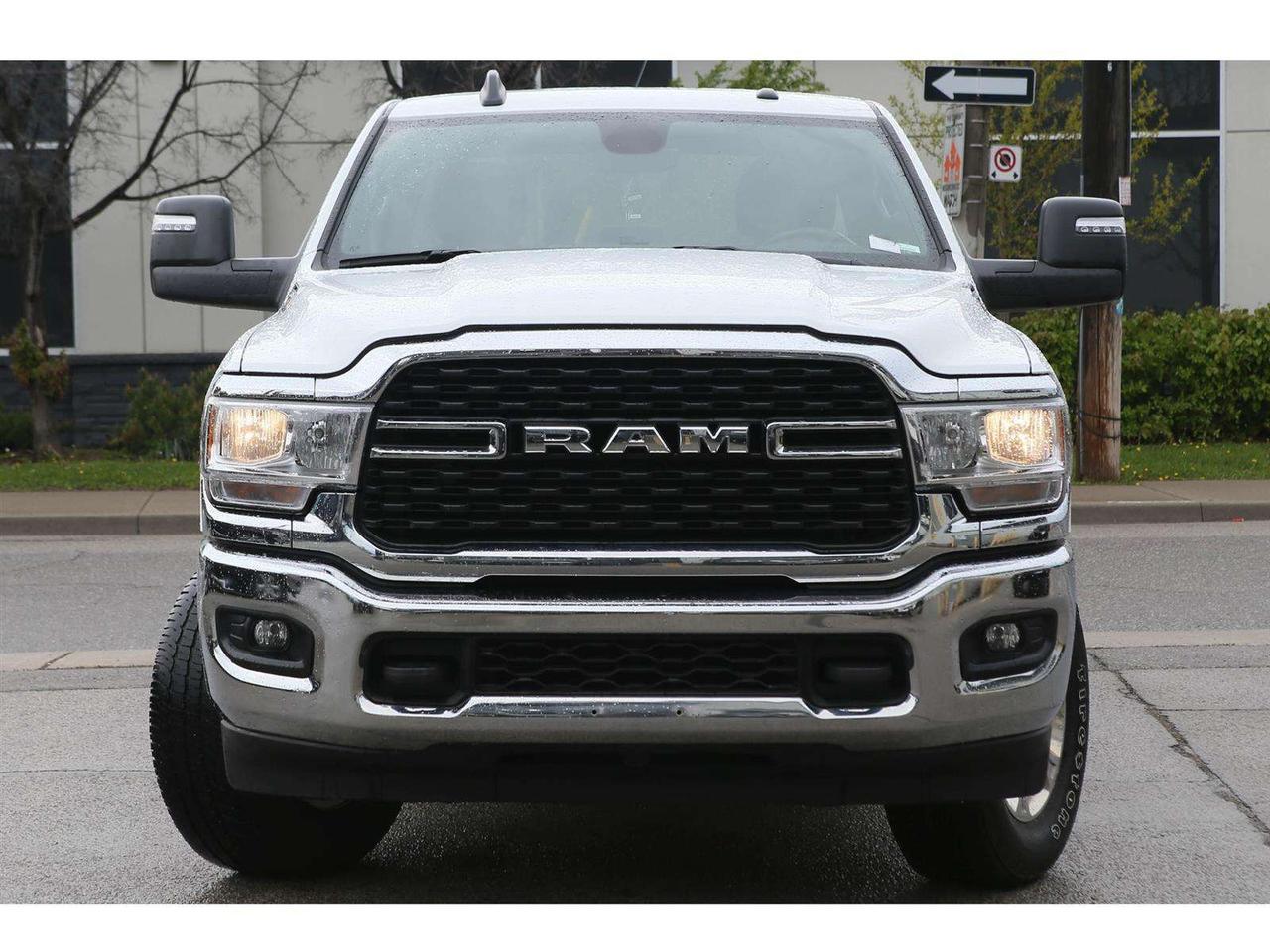 2024 RAM 3500 Big Horn Crew Cab 4X4   6.7L Turbo Diesel Engine Photo