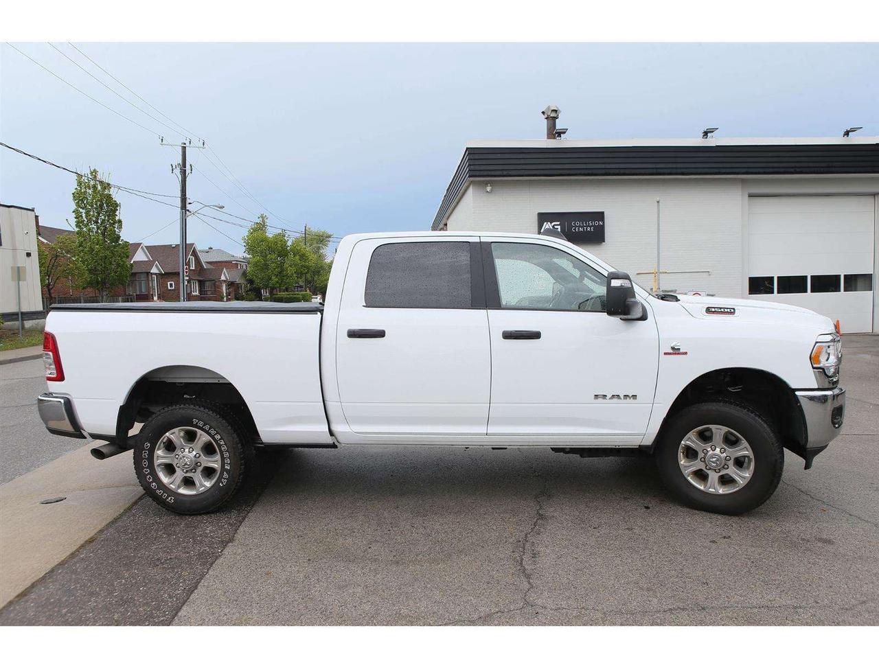 2024 RAM 3500 Big Horn Crew Cab 4X4   6.7L Turbo Diesel Engine Photo
