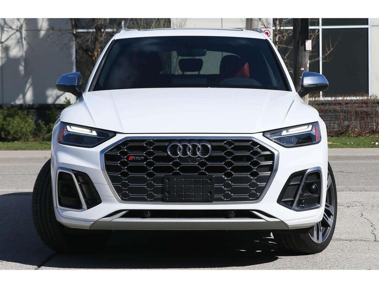 2024 Audi SQ5 3.0T Progressiv Quattro   Panoramic Roof   21'' Mu Photo1