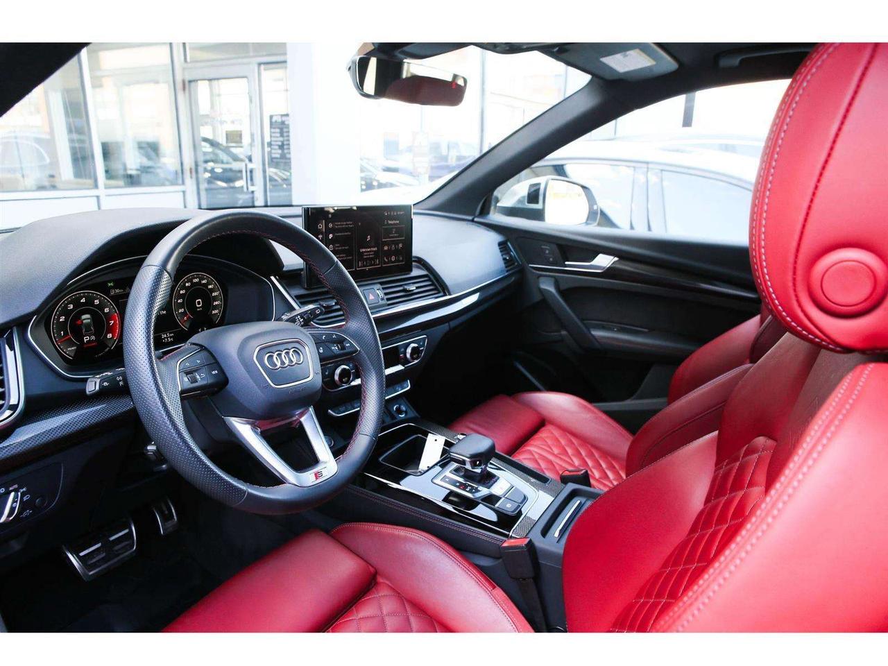2024 Audi SQ5 3.0T Progressiv Quattro   Panoramic Roof   21'' Mu Photo