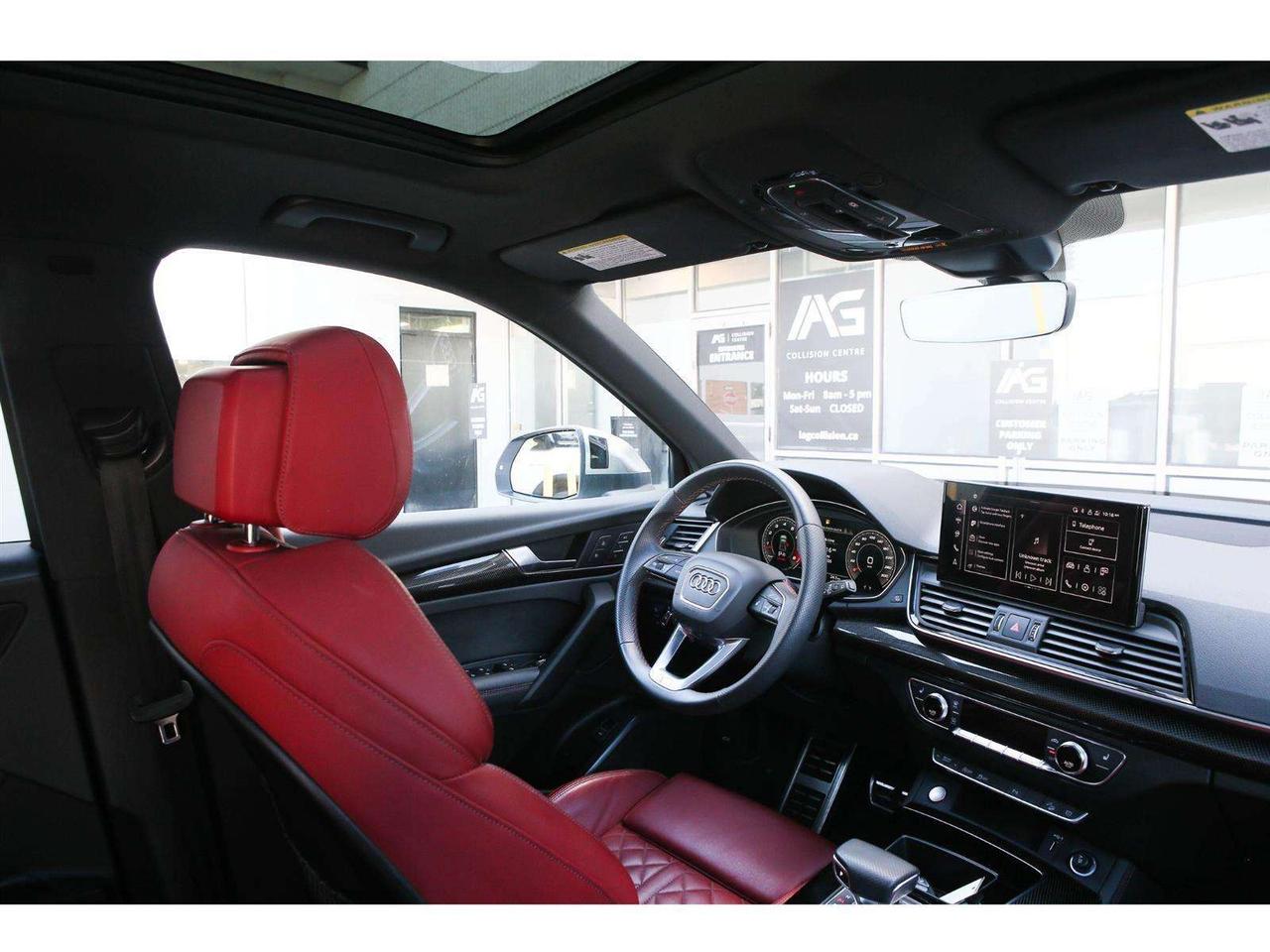 2024 Audi SQ5 3.0T Progressiv Quattro   Panoramic Roof   21'' Mu Photo