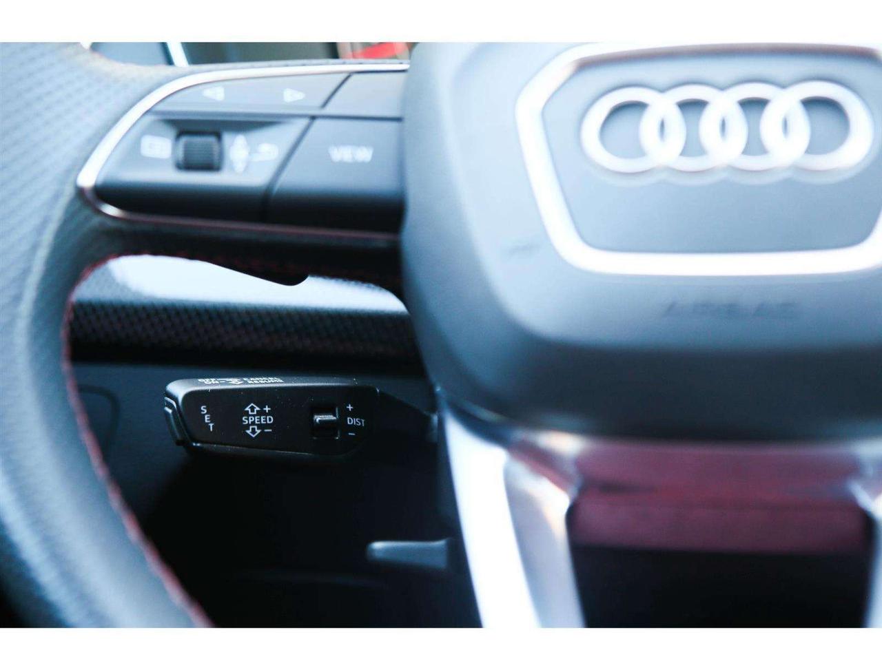 2024 Audi SQ5 3.0T Progressiv Quattro   Panoramic Roof   21'' Mu Photo