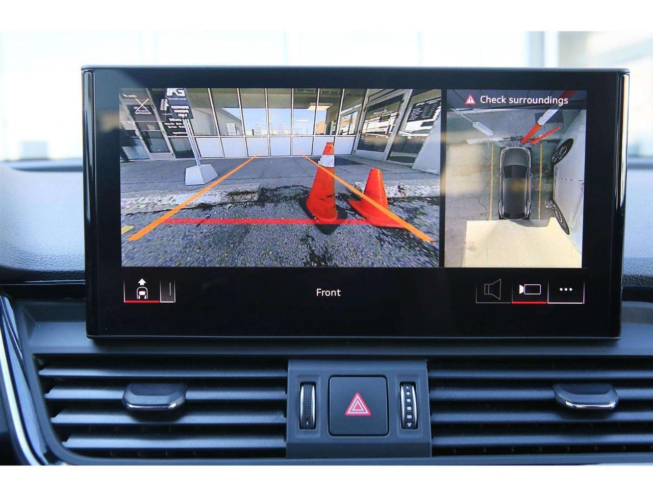 2024 Audi SQ5 3.0T Progressiv Quattro   Panoramic Roof   21'' Mu Photo