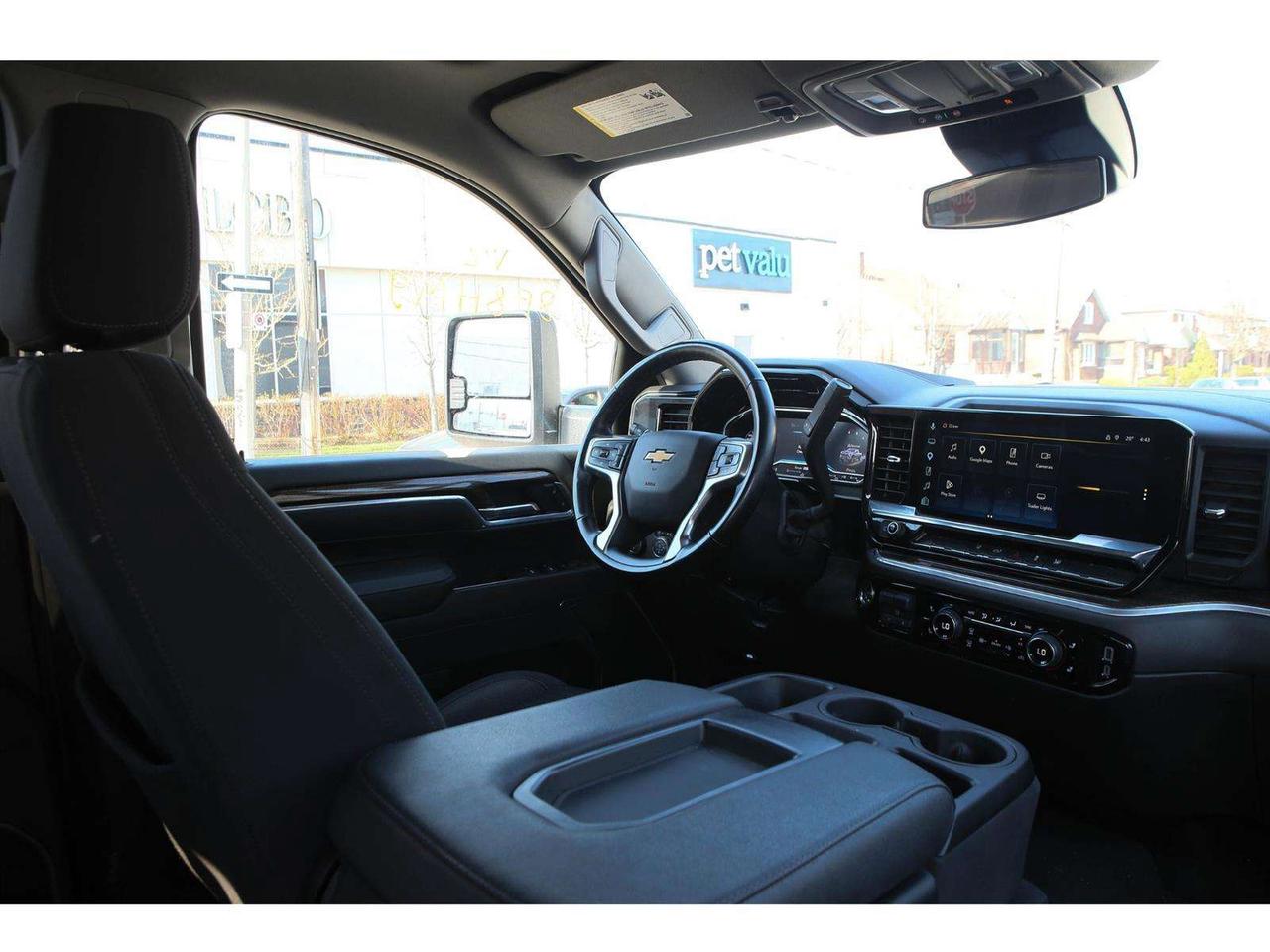 2025 Chevrolet Silverado 2500 LT Crew Cab Long Box 4WD   10 Allison Transmission Photo