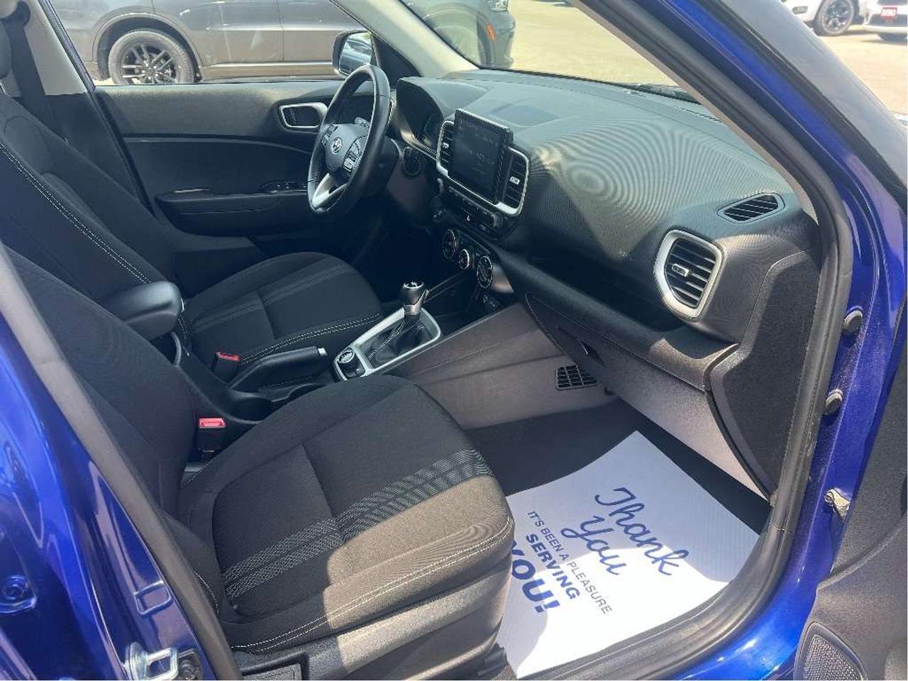 2024 Hyundai Venue Preferred IVT *HEATED SEATS *CLEAN CARFAX *BKP CAM Photo