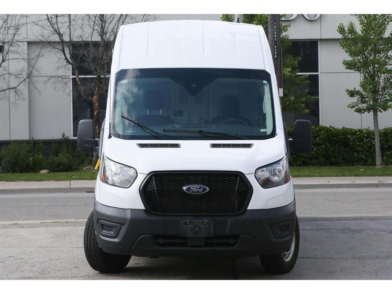 2024 Ford Transit 250 Van High Roof  148-in. WB Photo1