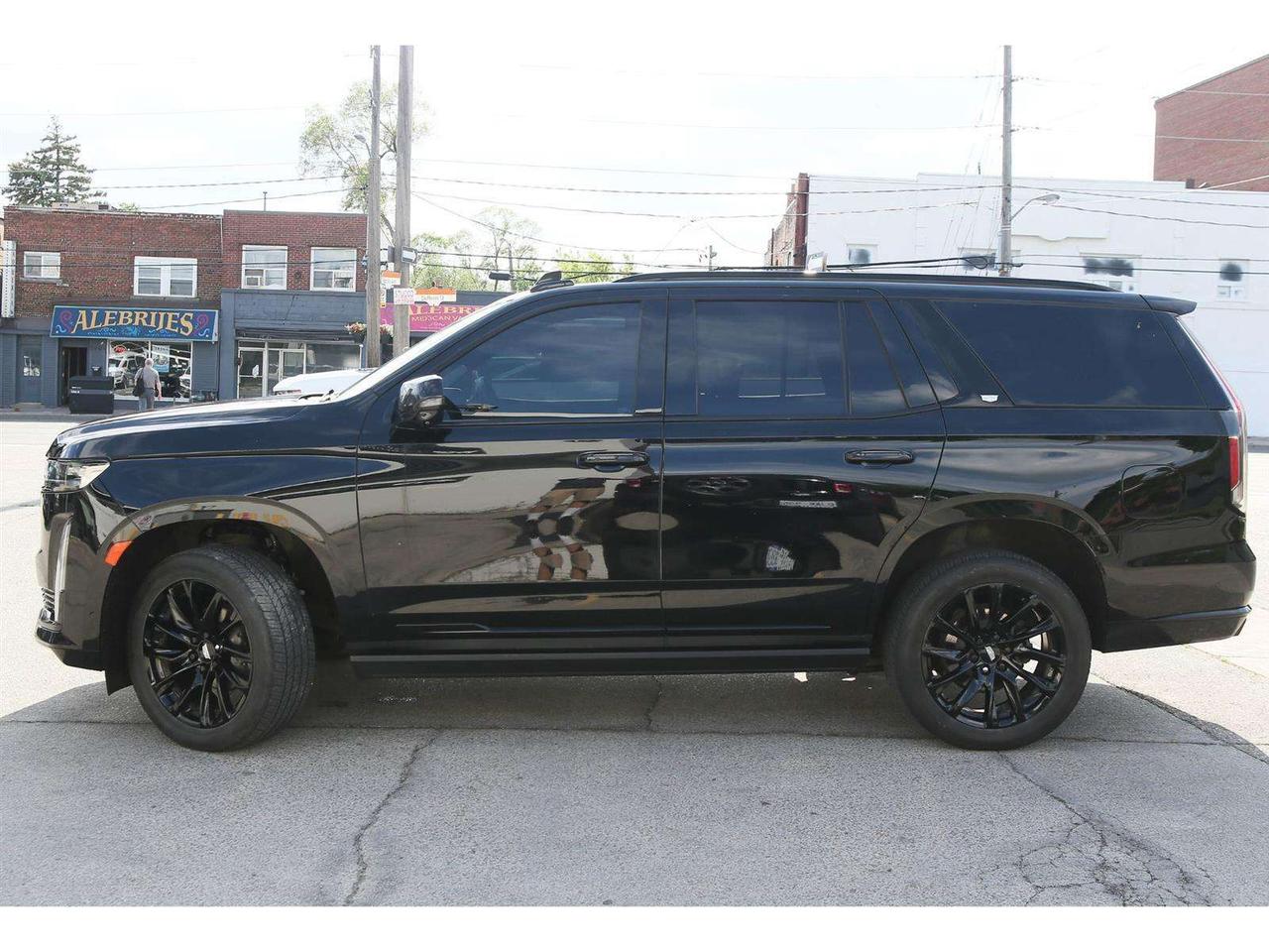 2022 Cadillac Escalade Sport Platinum AWD   Super Cruise   6.2L V8   Hand Photo