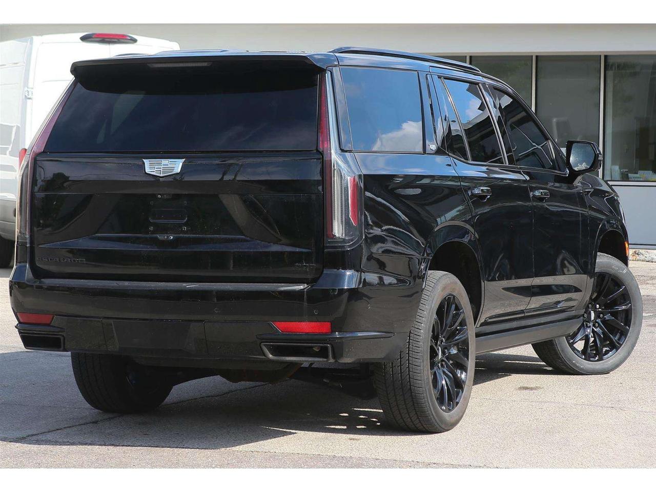 2022 Cadillac Escalade Sport Platinum AWD   Super Cruise   6.2L V8   Hand Photo
