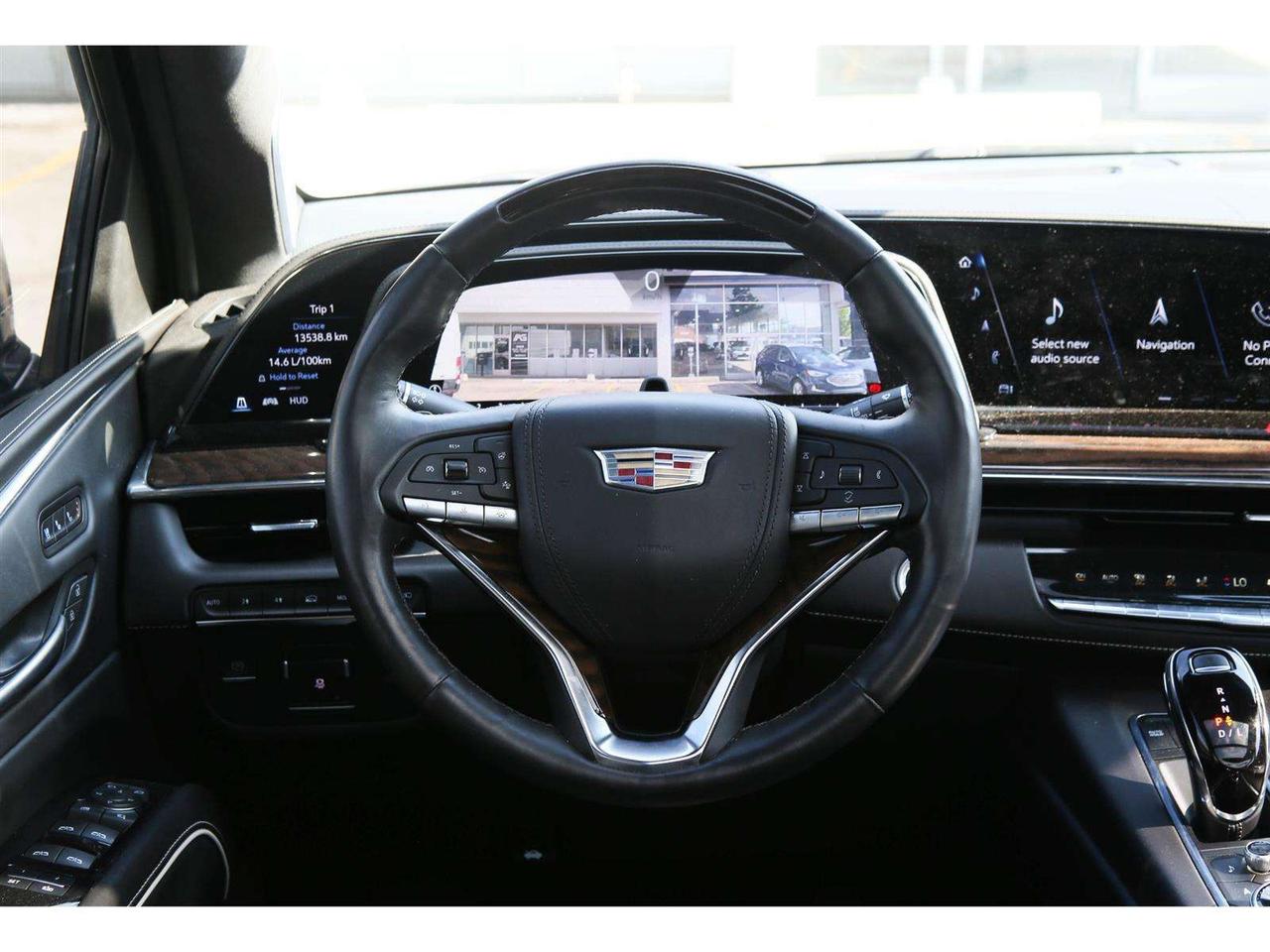 2022 Cadillac Escalade Sport Platinum AWD   Super Cruise   6.2L V8   Hand Photo