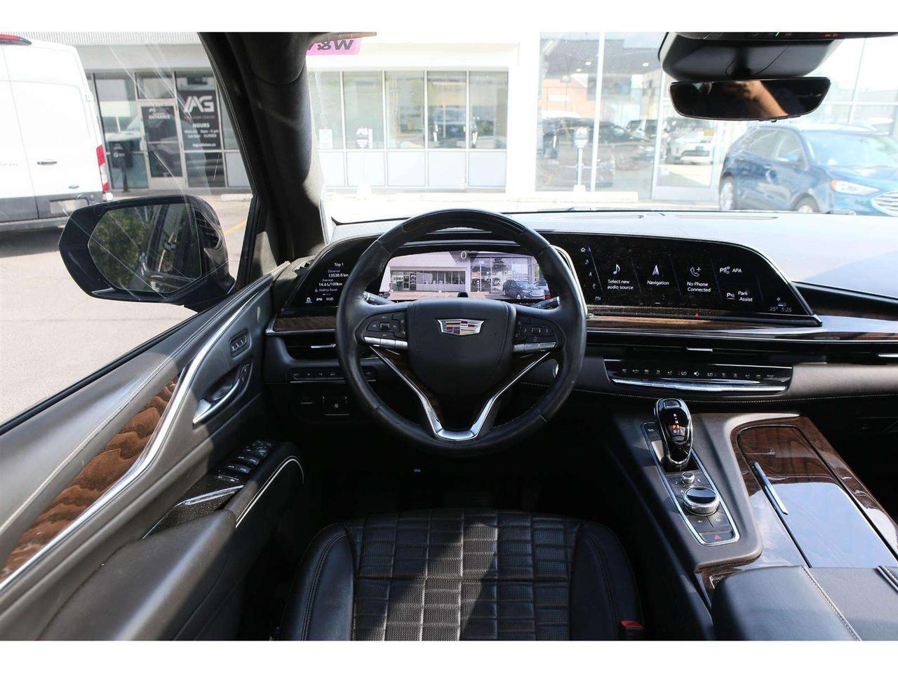 2022 Cadillac Escalade Sport Platinum AWD   Super Cruise   6.2L V8   Hand Photo