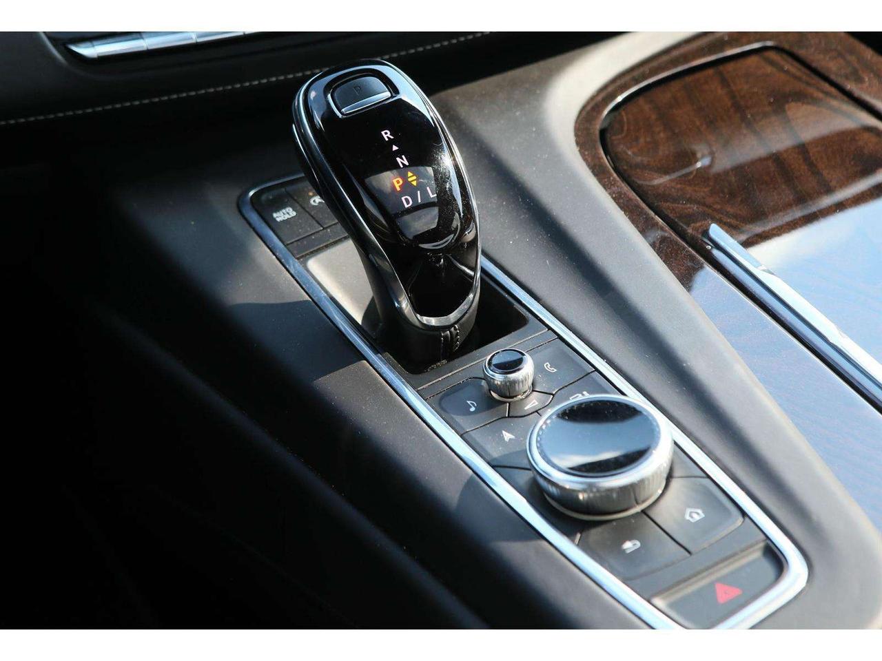 2022 Cadillac Escalade Sport Platinum AWD   Super Cruise   6.2L V8   Hand Photo