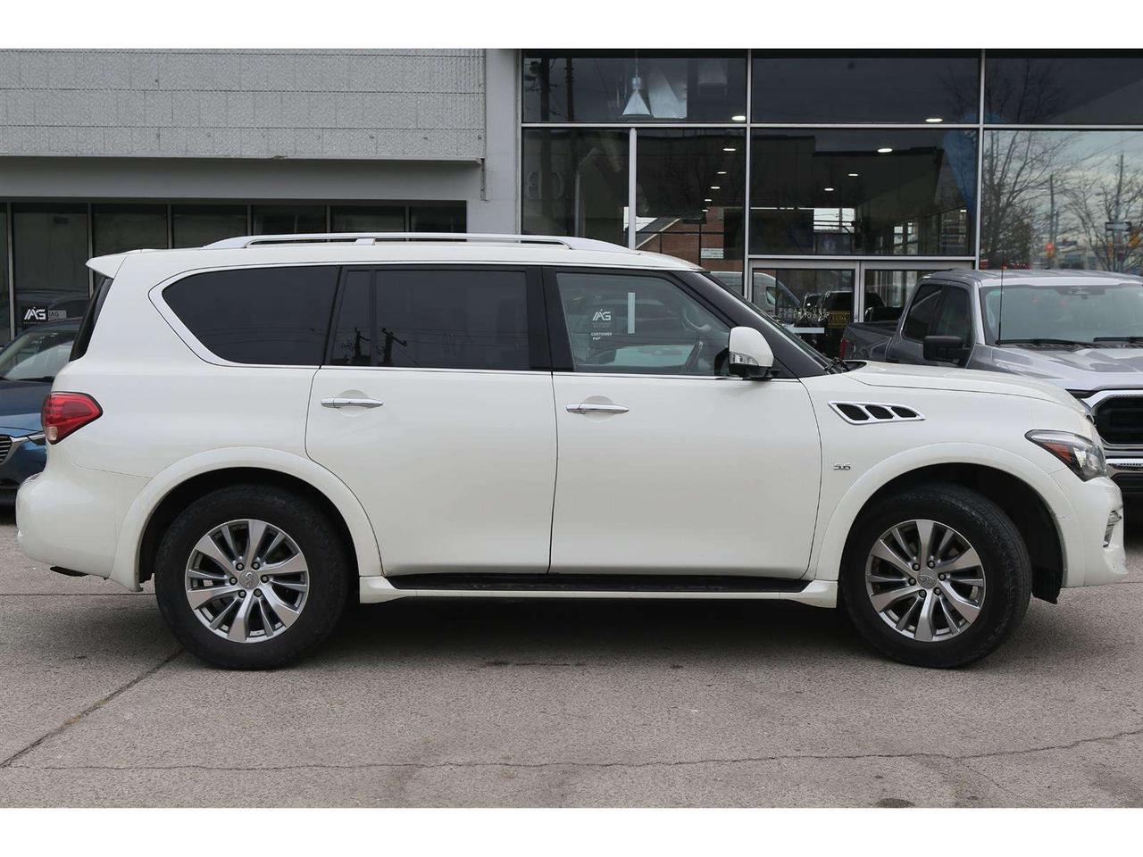 2017 Infiniti QX80 Luxury SUV 4WD   7 Passenger   Navigation   360 Ca Photo