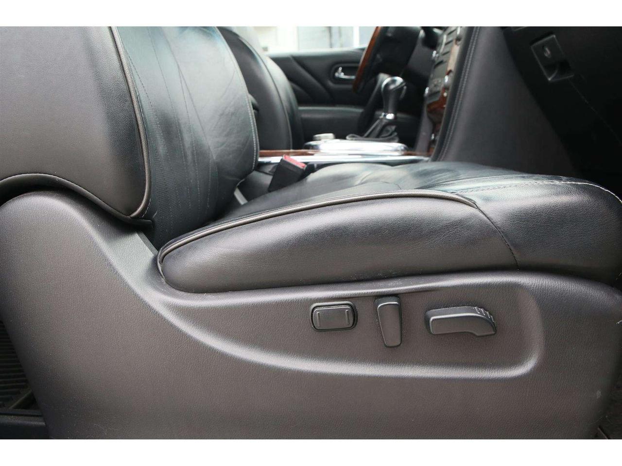 2017 Infiniti QX80 Luxury SUV 4WD   7 Passenger   Navigation   360 Ca Photo