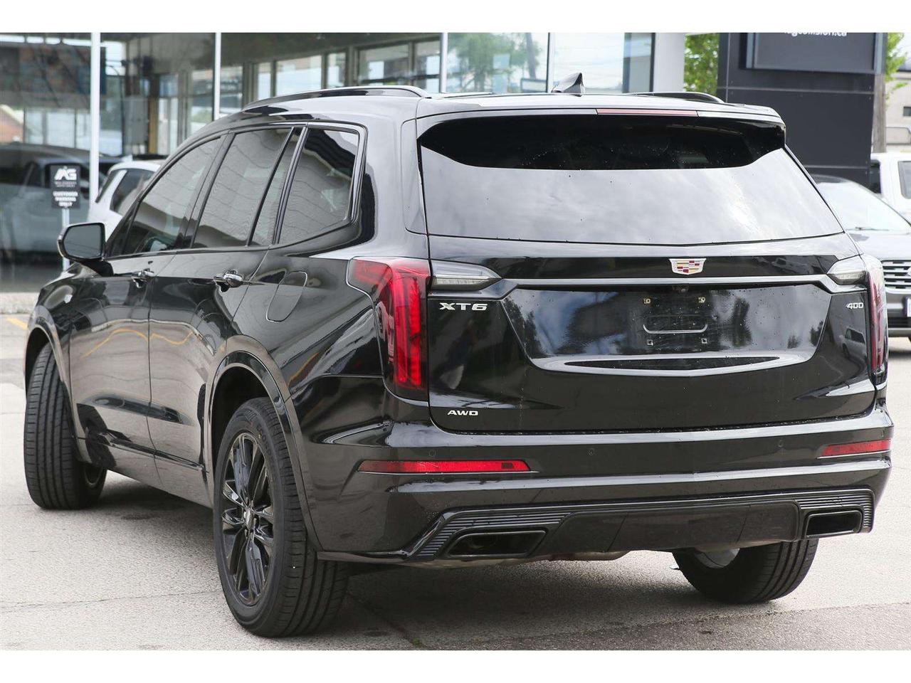 2021 Cadillac XT6 Platinum Sport AWD   6-Passenger   V6 Power   Pano Photo