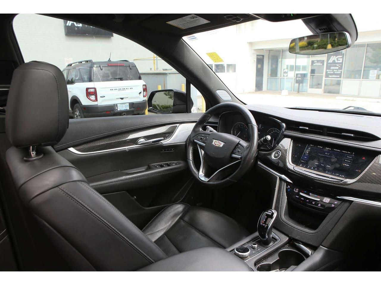 2021 Cadillac XT6 Platinum Sport AWD   6-Passenger   V6 Power   Pano Photo