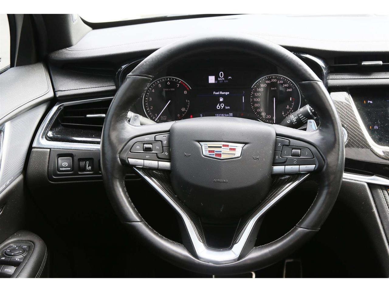 2021 Cadillac XT6 Platinum Sport AWD   6-Passenger   V6 Power   Pano Photo