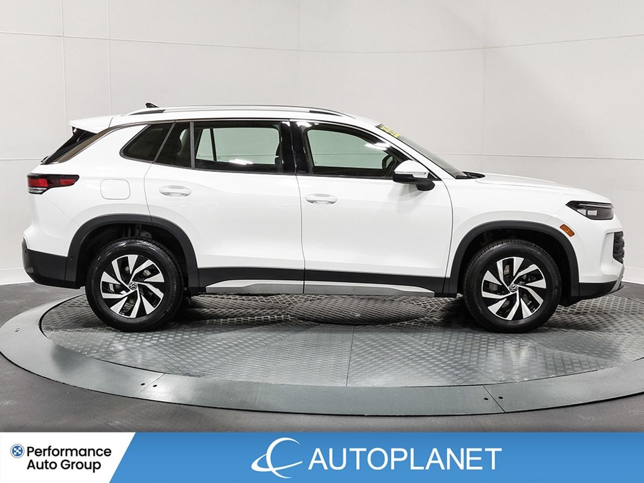 2026 Volkswagen Tiguan Trendline AWD, Back Up Cam, Heated Seats! Photo
