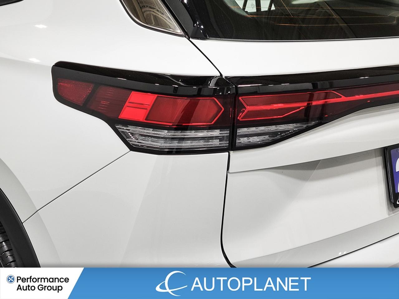 2026 Volkswagen Tiguan Trendline AWD, Back Up Cam, Heated Seats! Photo