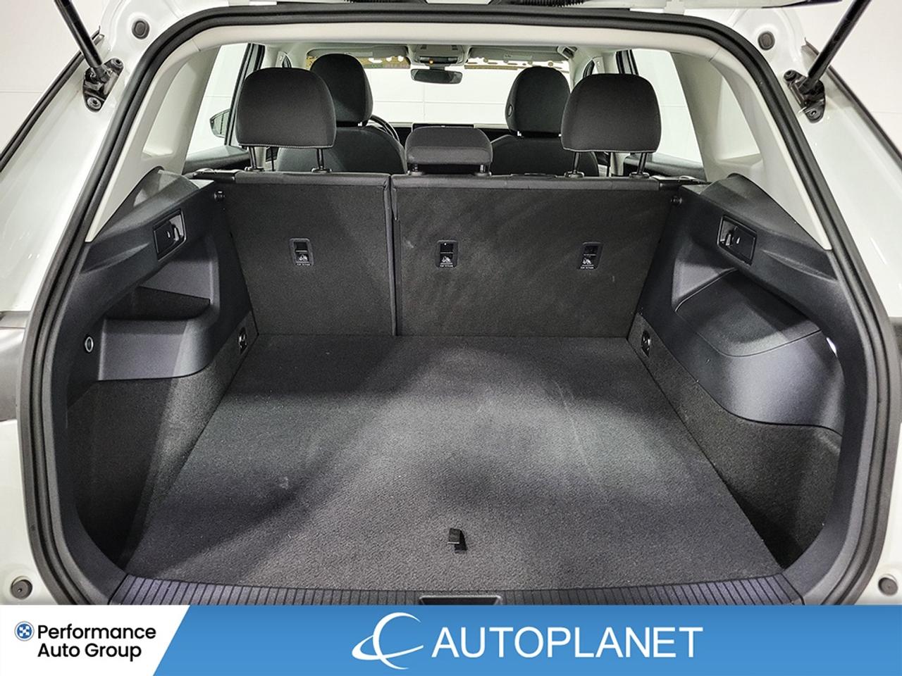 2026 Volkswagen Tiguan Trendline AWD, Back Up Cam, Heated Seats! Photo
