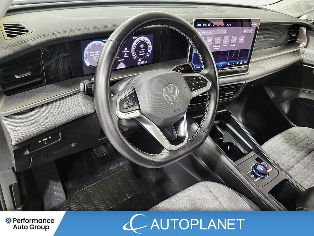 2026 Volkswagen Tiguan Trendline AWD, Back Up Cam, Heated Seats! Photo