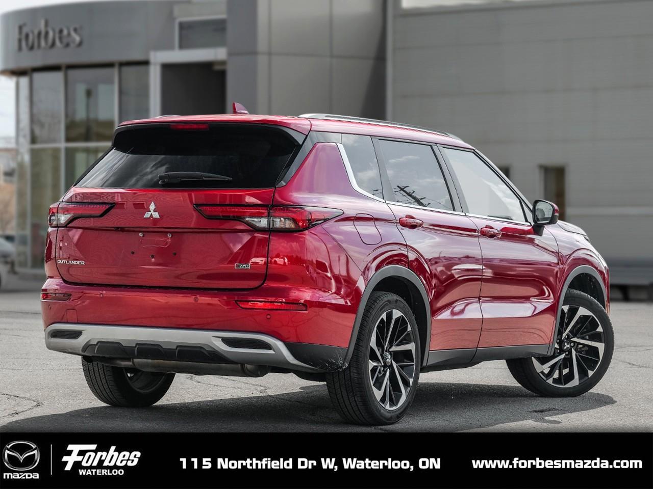 2024 Mitsubishi Outlander  Photo