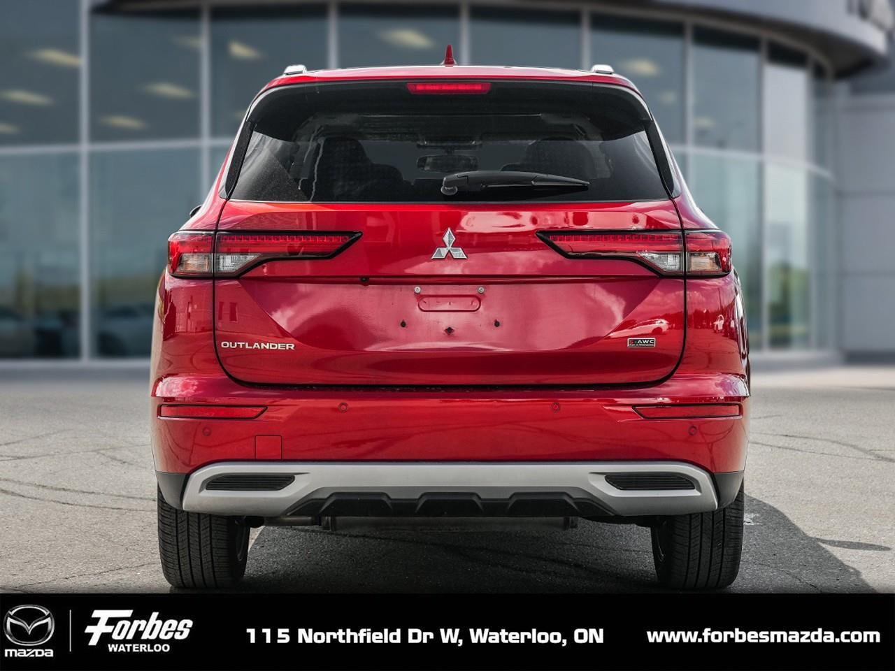 2024 Mitsubishi Outlander  Photo