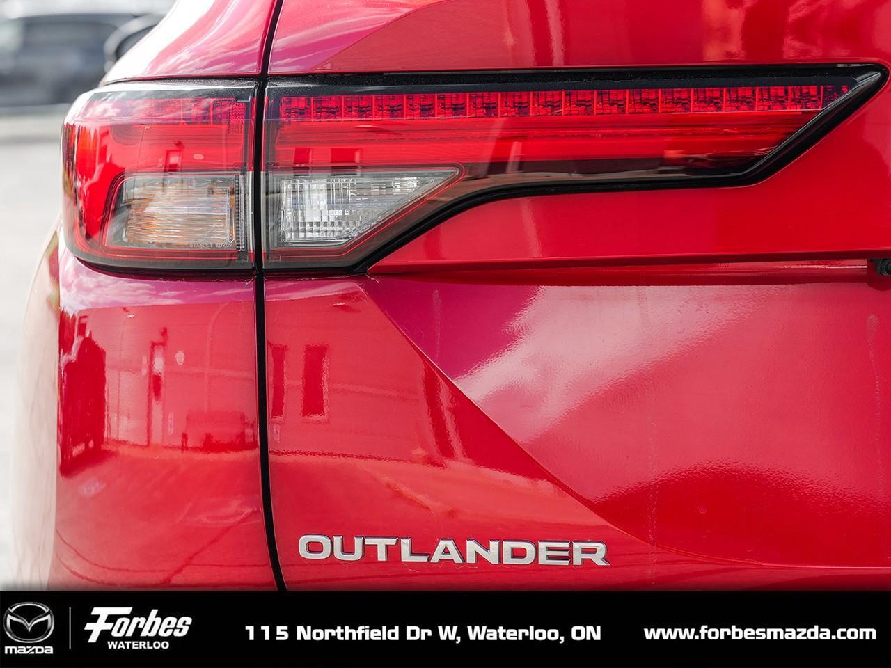 2024 Mitsubishi Outlander  Photo