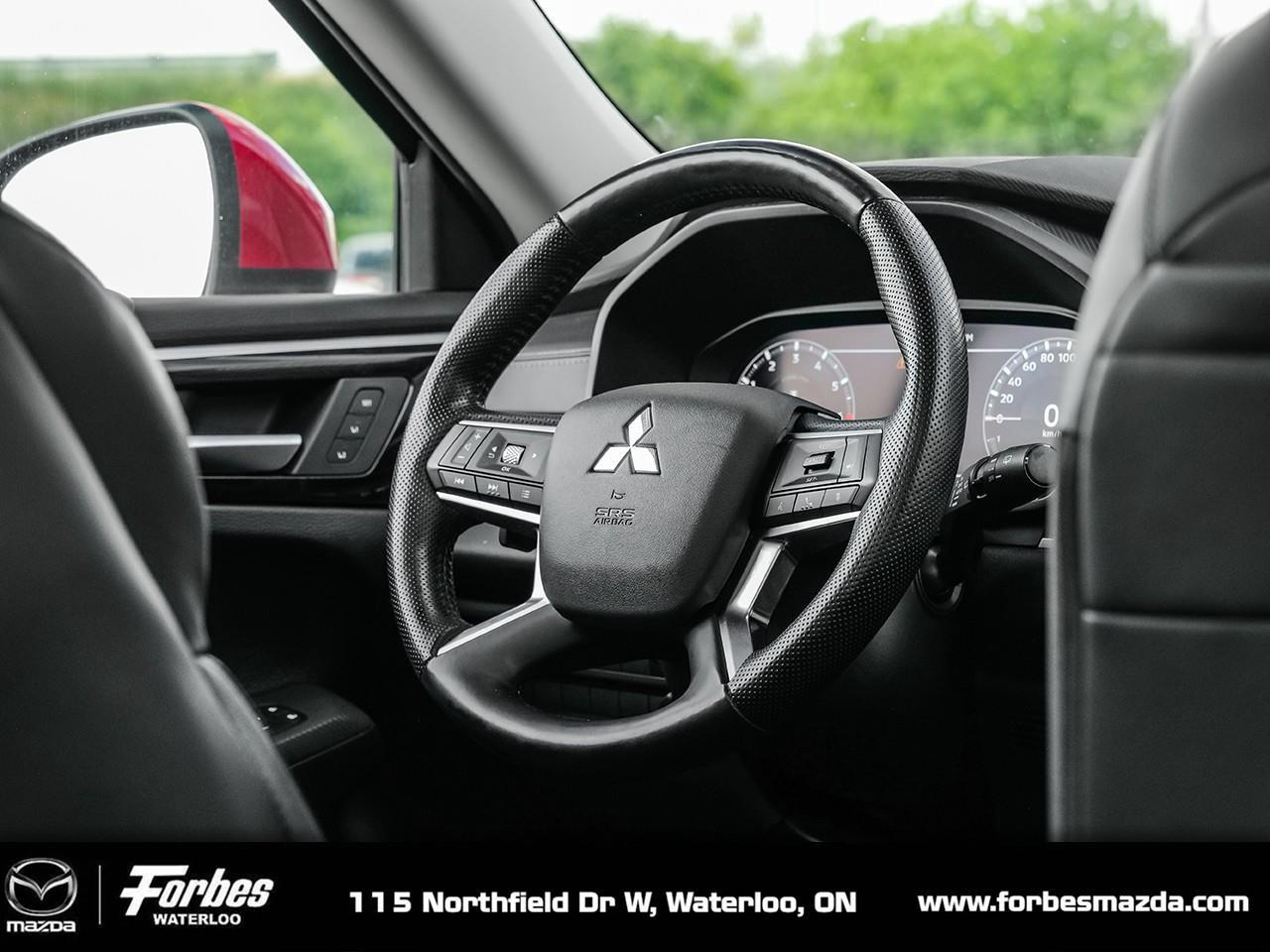 2024 Mitsubishi Outlander  Photo