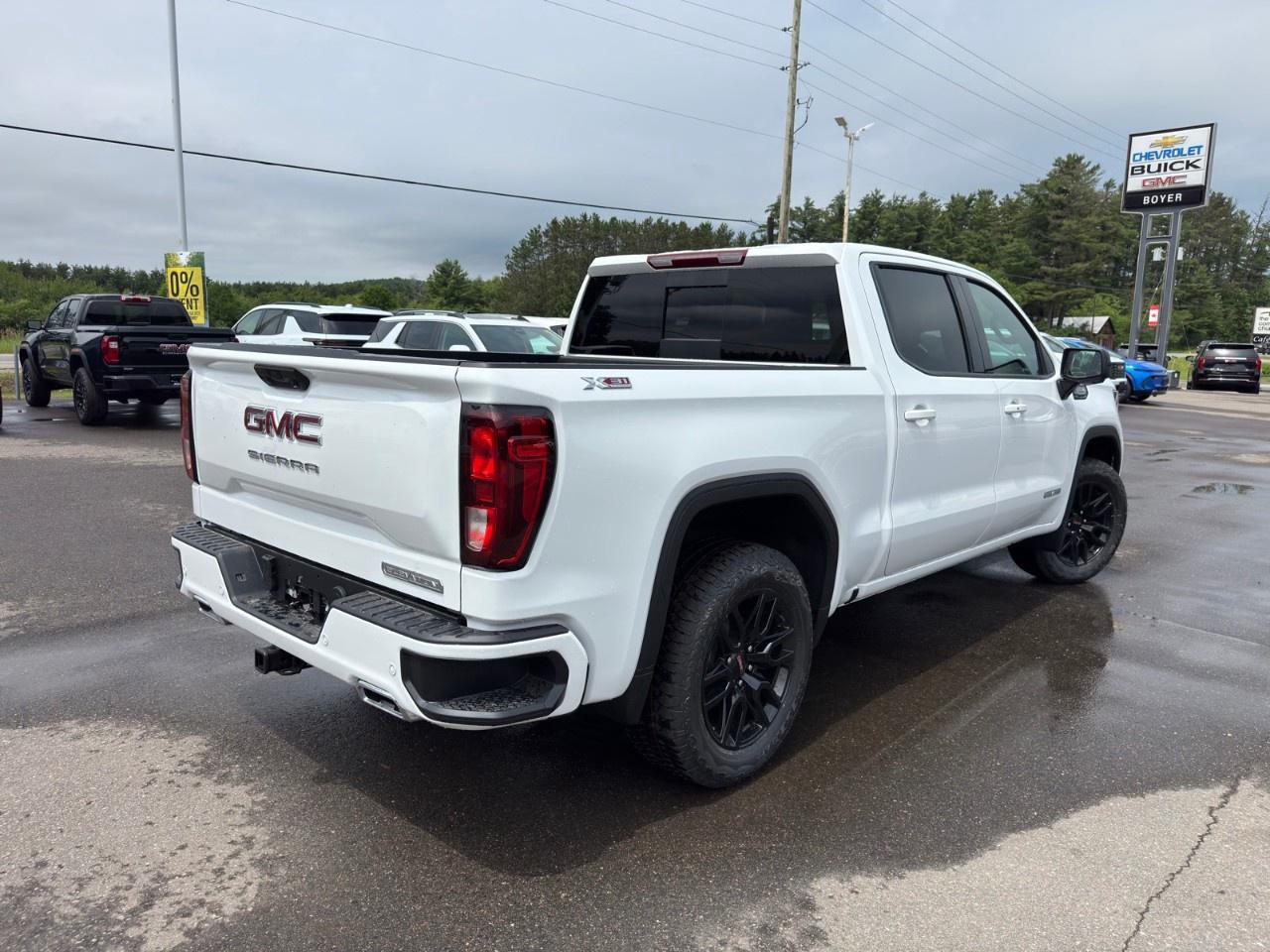 2026 GMC Sierra 1500 Crew Cab Short Box 4-Wheel Drive Elevation Photo