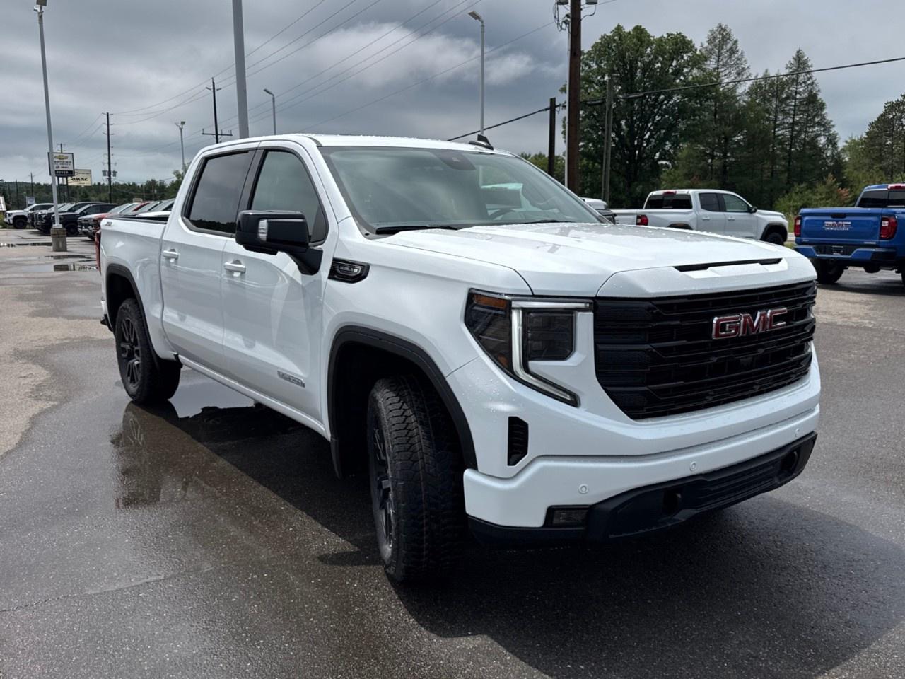 2026 GMC Sierra 1500 Crew Cab Short Box 4-Wheel Drive Elevation Photo