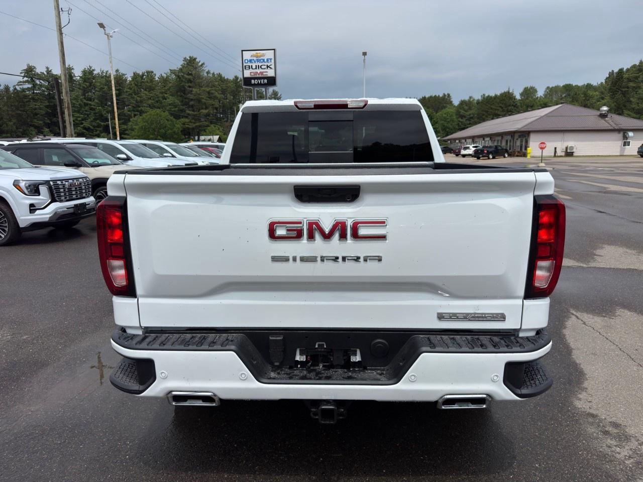 2026 GMC Sierra 1500 Crew Cab Short Box 4-Wheel Drive Elevation Photo