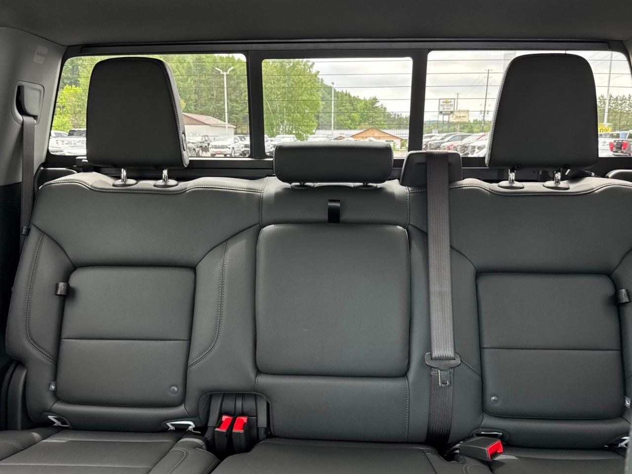 2026 GMC Sierra 1500 Crew Cab Short Box 4-Wheel Drive Elevation Photo
