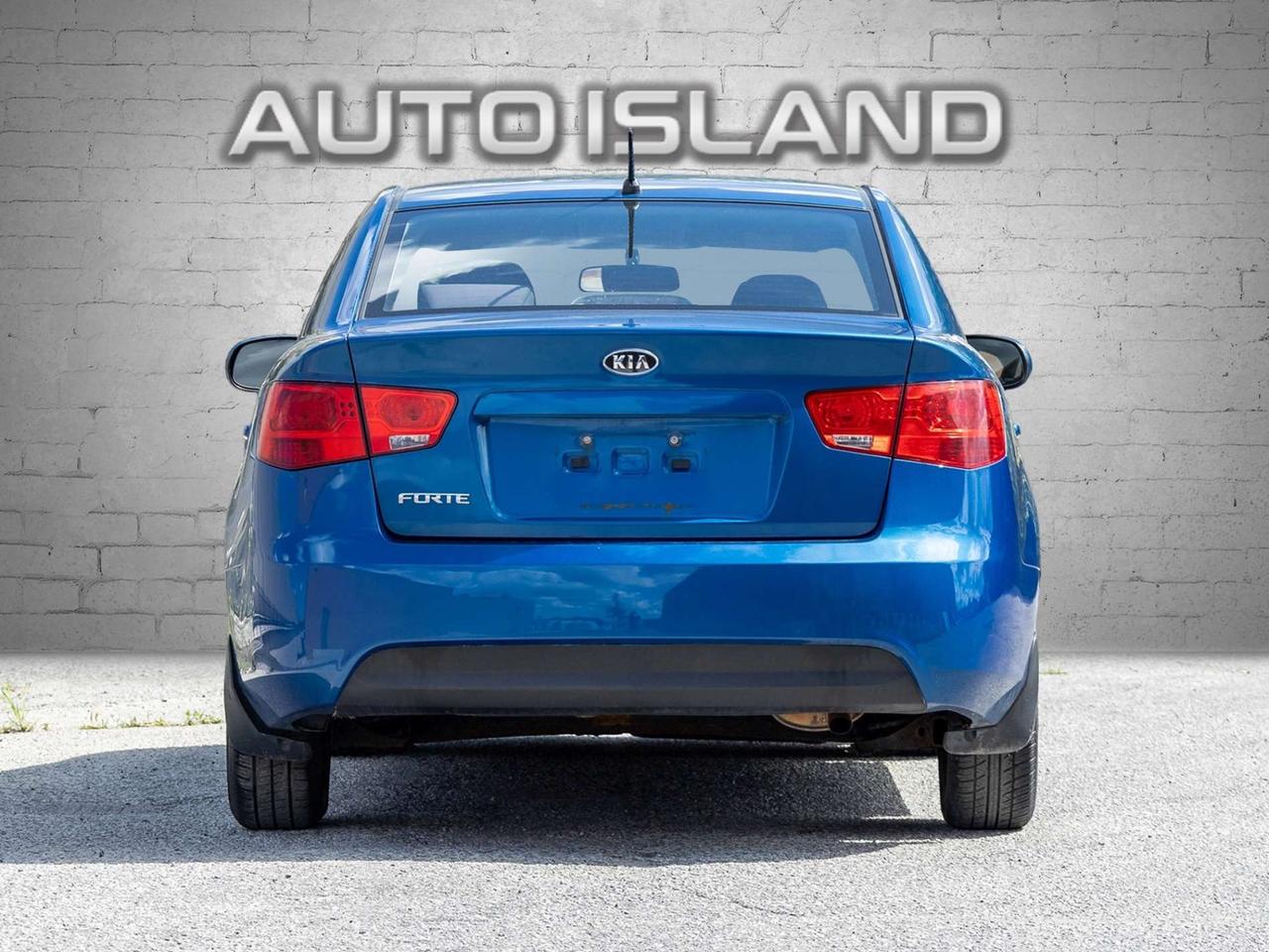 2013 Kia Forte LX Photo