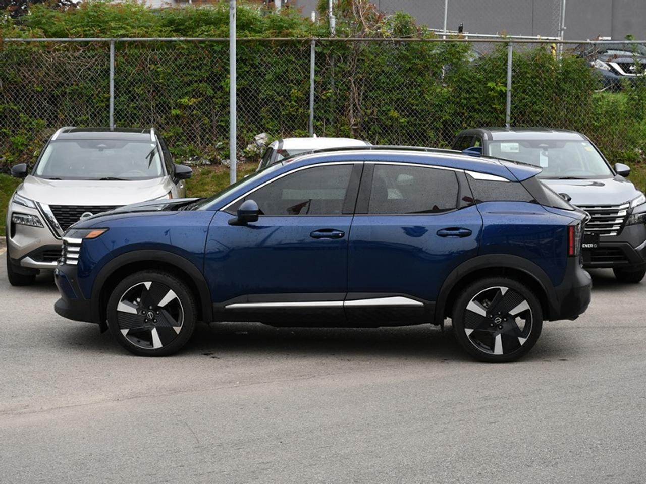 2025 Nissan Kicks SR Premium   Roof   Adaptive Cruise   360 Cam   CarPlay   Android Auto Photo2