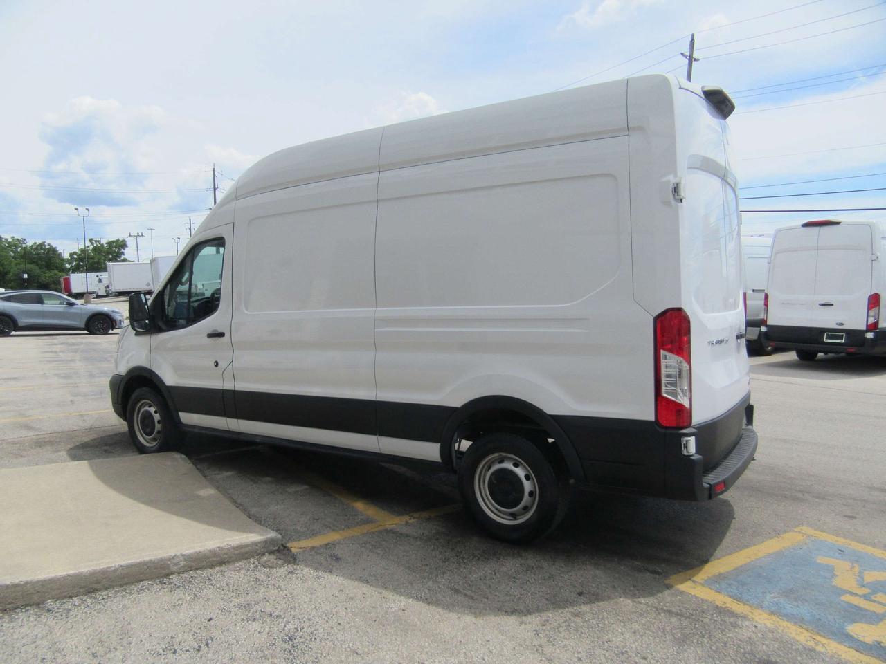 2022 Ford Transit T-250 HIGH ROOF 148 WB CARGO VAN WITH SHELVING Photo