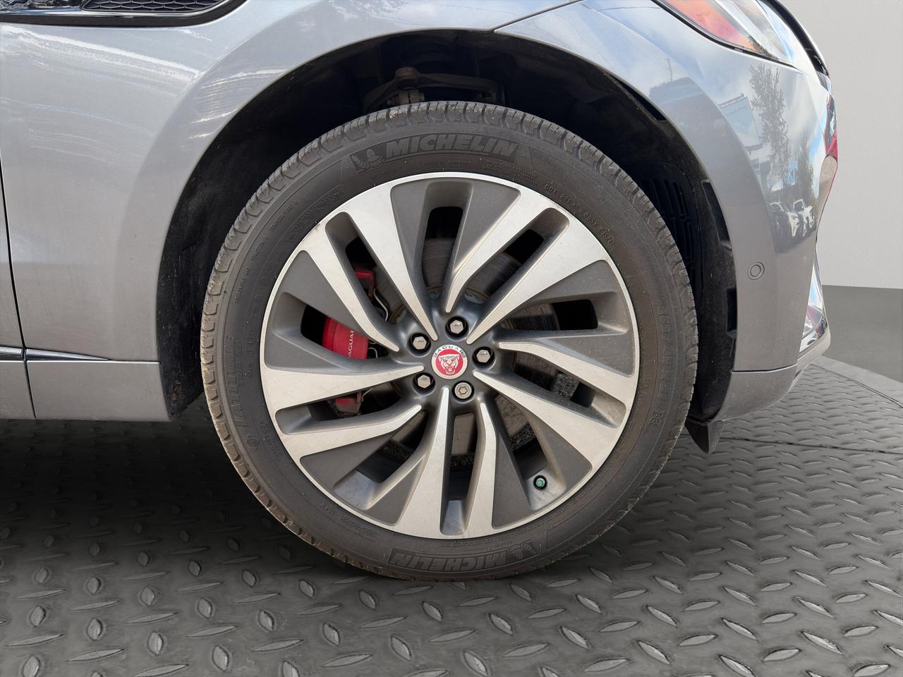 2021 Jaguar F-PACE P400 R-Dynamic S |  395 hp & 406 lb-ft of torque | All-Wheel Drive | Selectable Driving Modes | Photo1