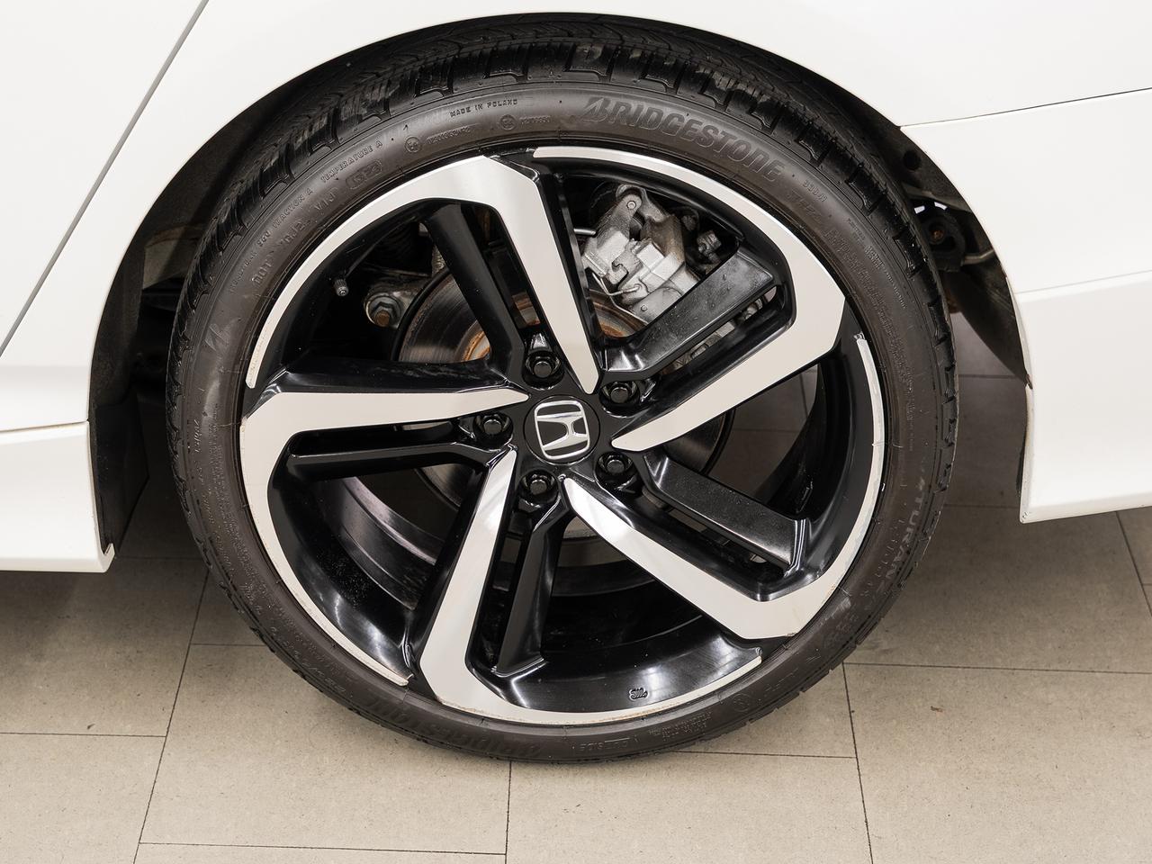 2022 Honda Accord SPORT | Sunroof | ACC | BSM | CarPlay Photo