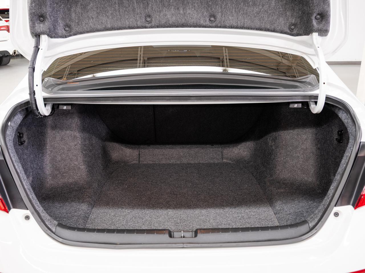 2022 Honda Accord SPORT | Sunroof | ACC | BSM | CarPlay Photo