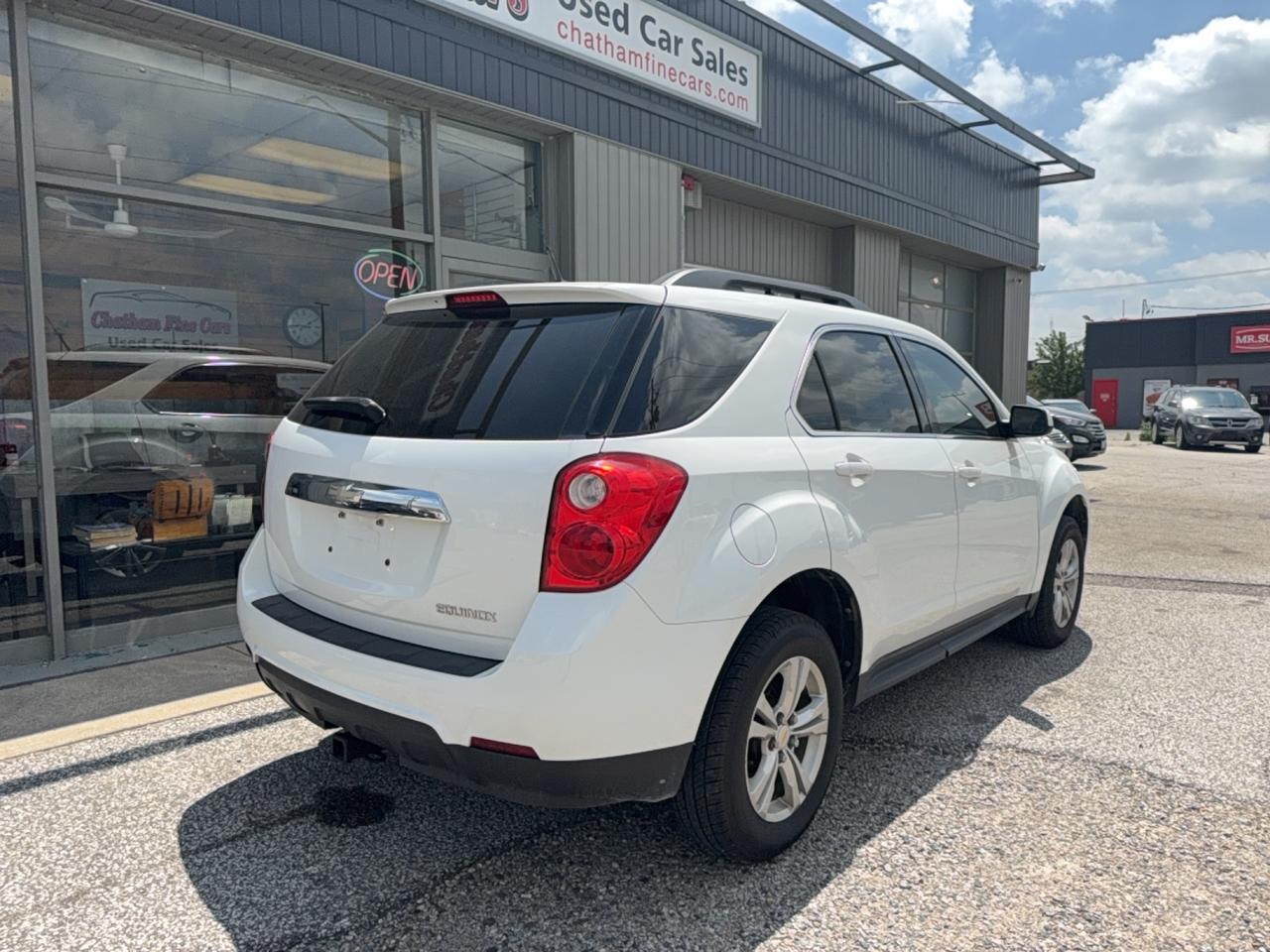 2011 Chevrolet Equinox 1LT Photo