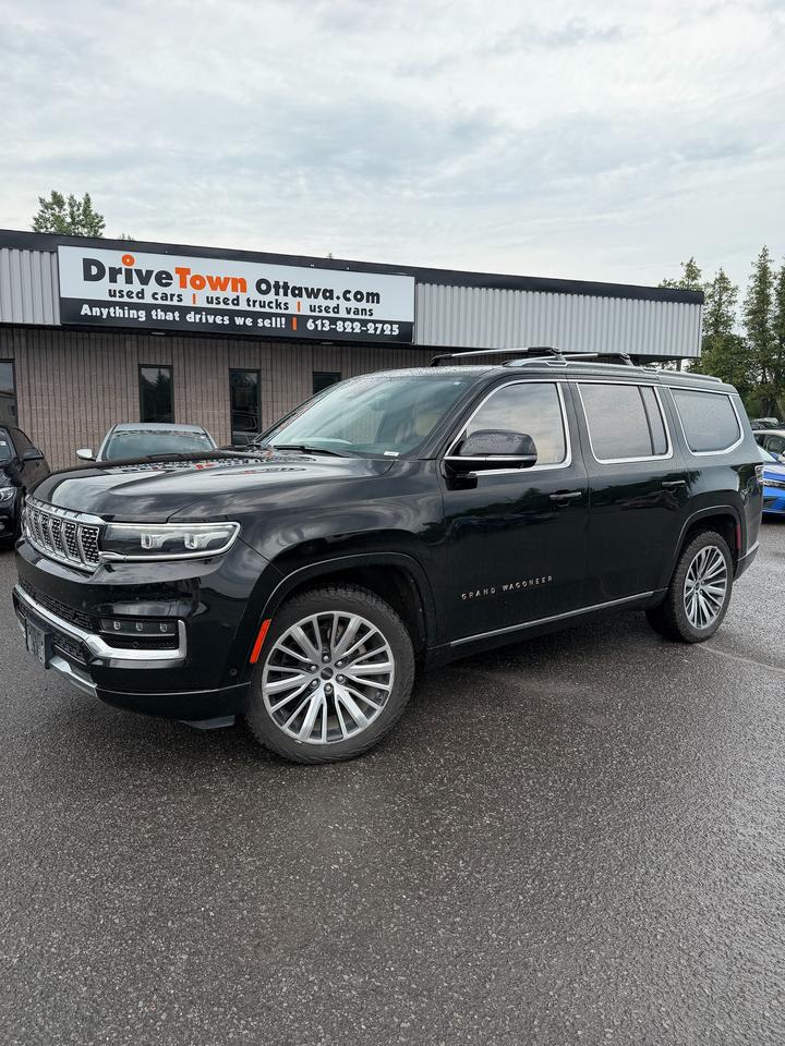 Used 2022 Jeep Grand Wagoneer Series III for sale in Ottawa, ON