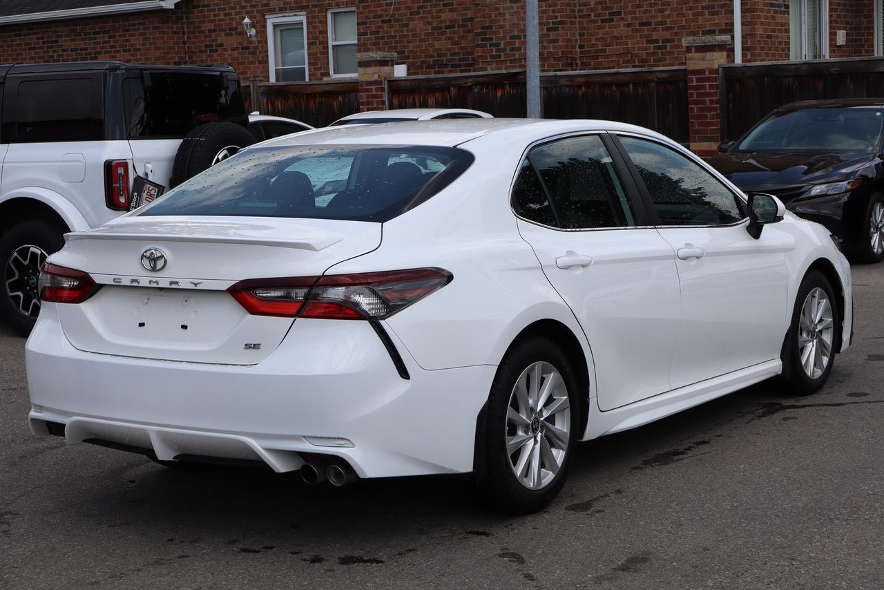 2024 Toyota Camry SE Auto Photo