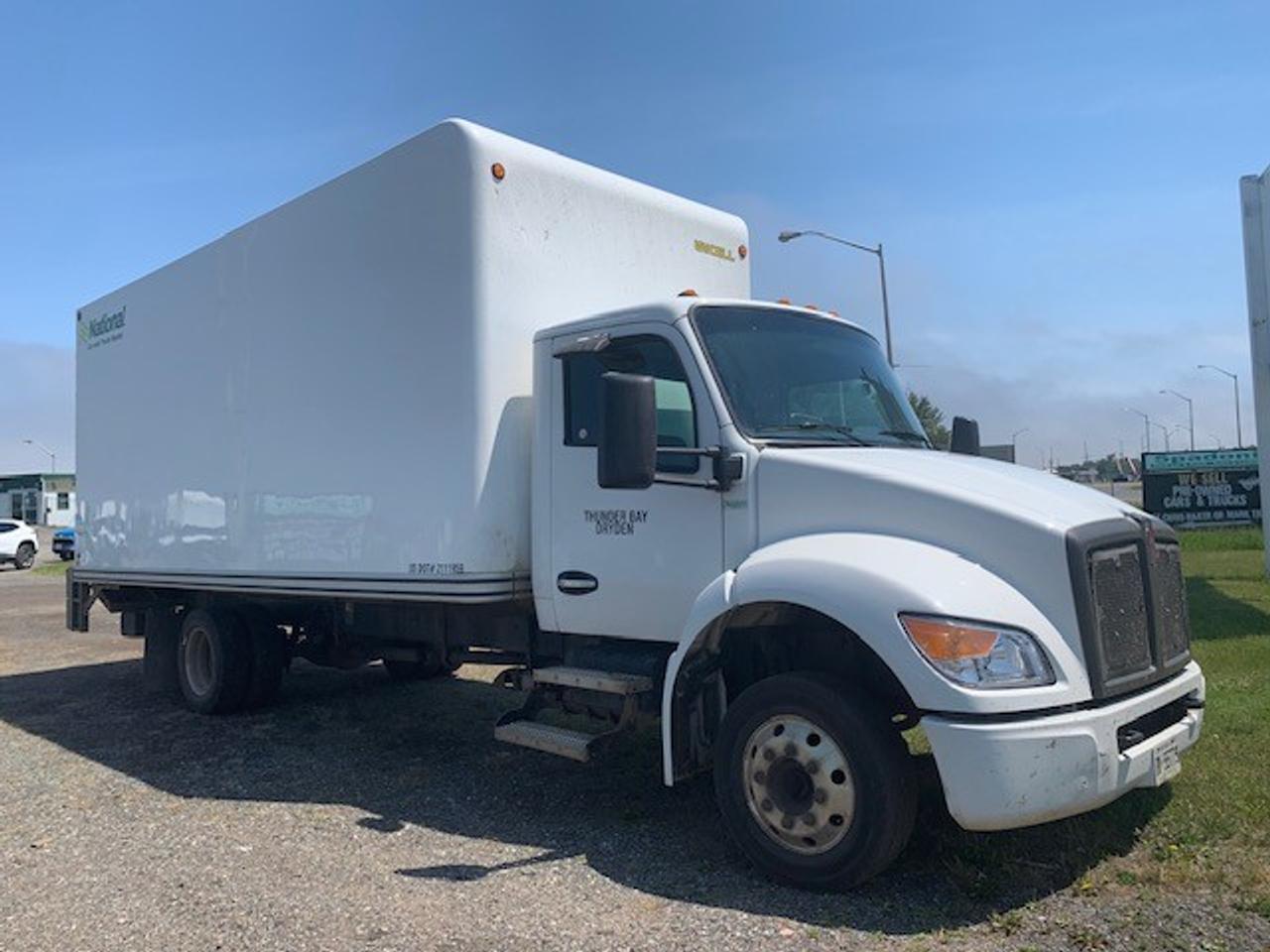 2024 Kenworth T300 Diesel Cube Van T180 - Photo #1