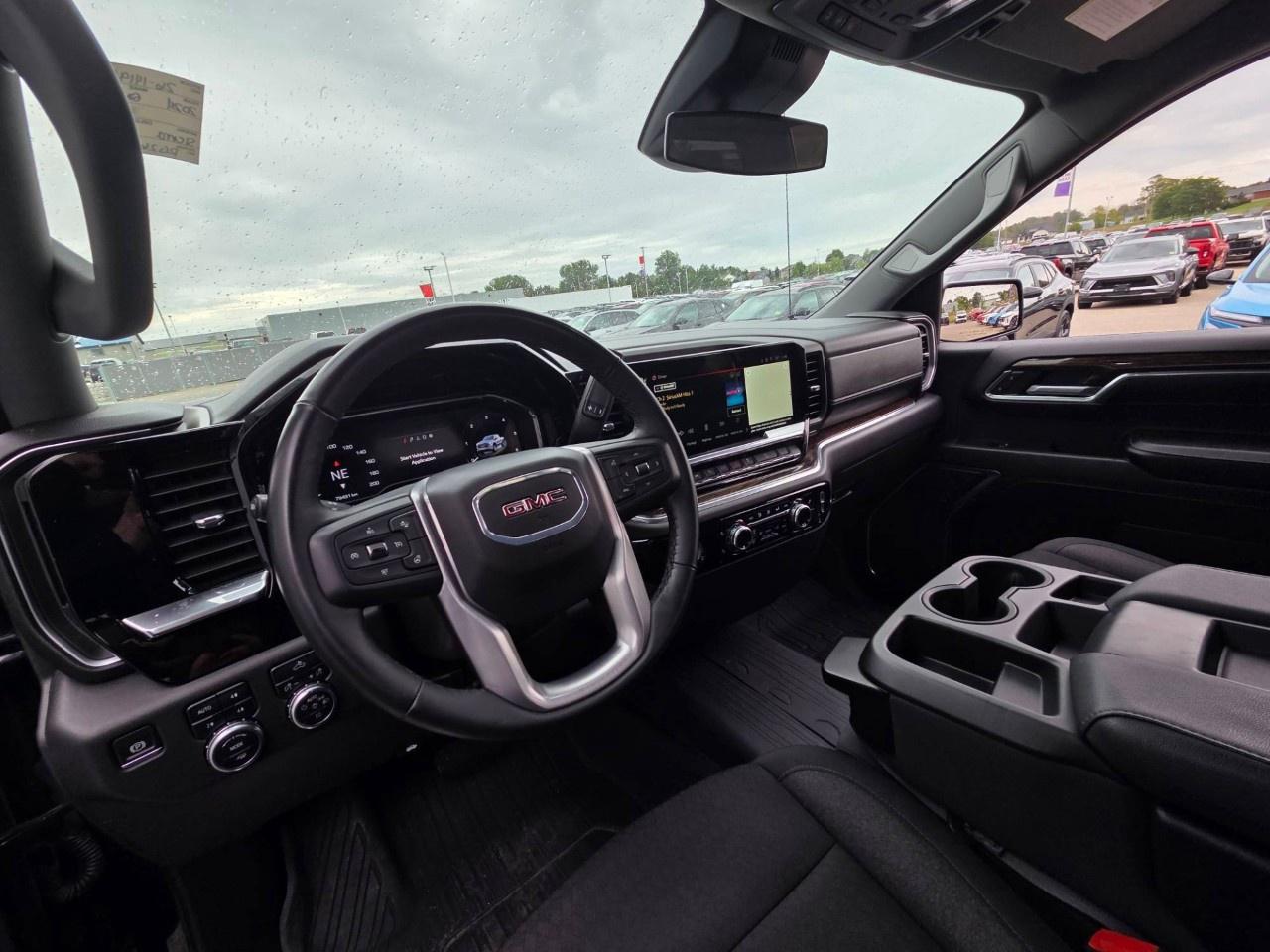 2024 GMC Sierra 1500 Crew Cab Short Box 4-Wheel Drive Elevation Photo