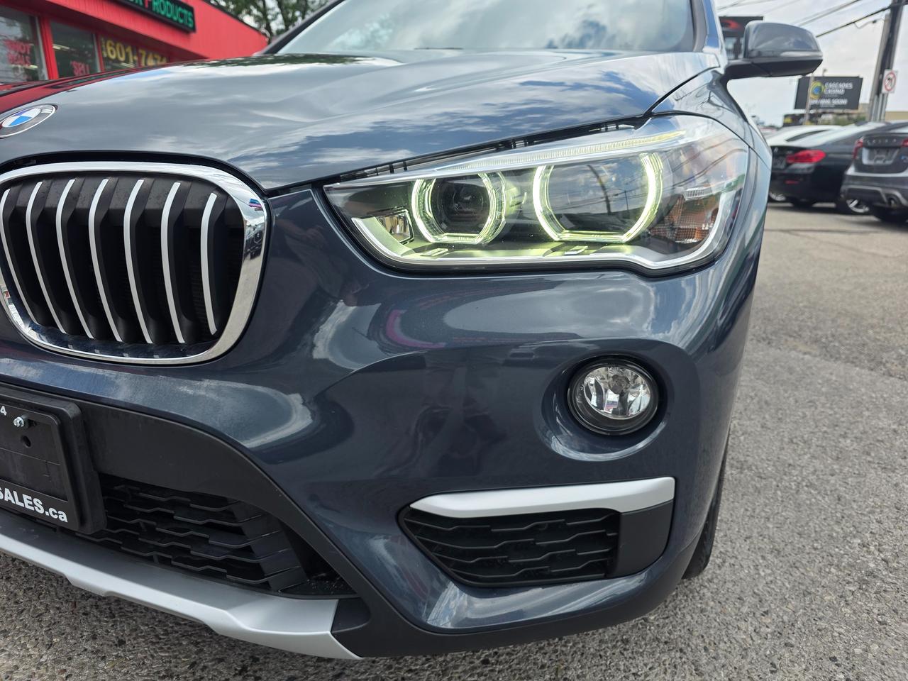 2018 BMW X1 xDrive28i Photo