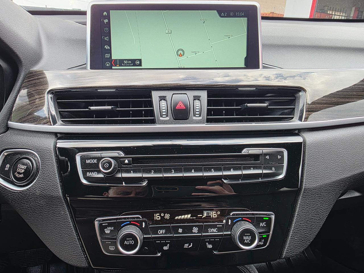 2018 BMW X1 xDrive28i Photo