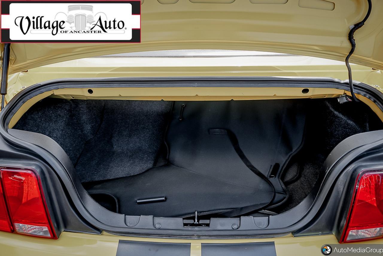 2006 Ford Mustang 2dr Conv Photo