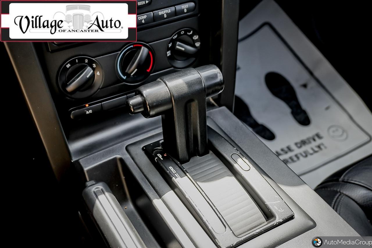 2006 Ford Mustang 2dr Conv Photo