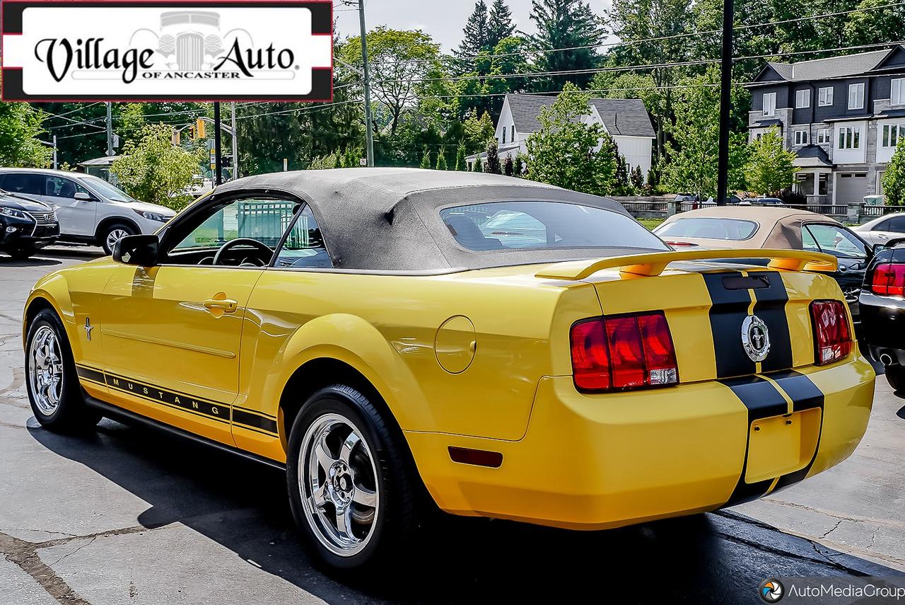 2006 Ford Mustang 2dr Conv Photo