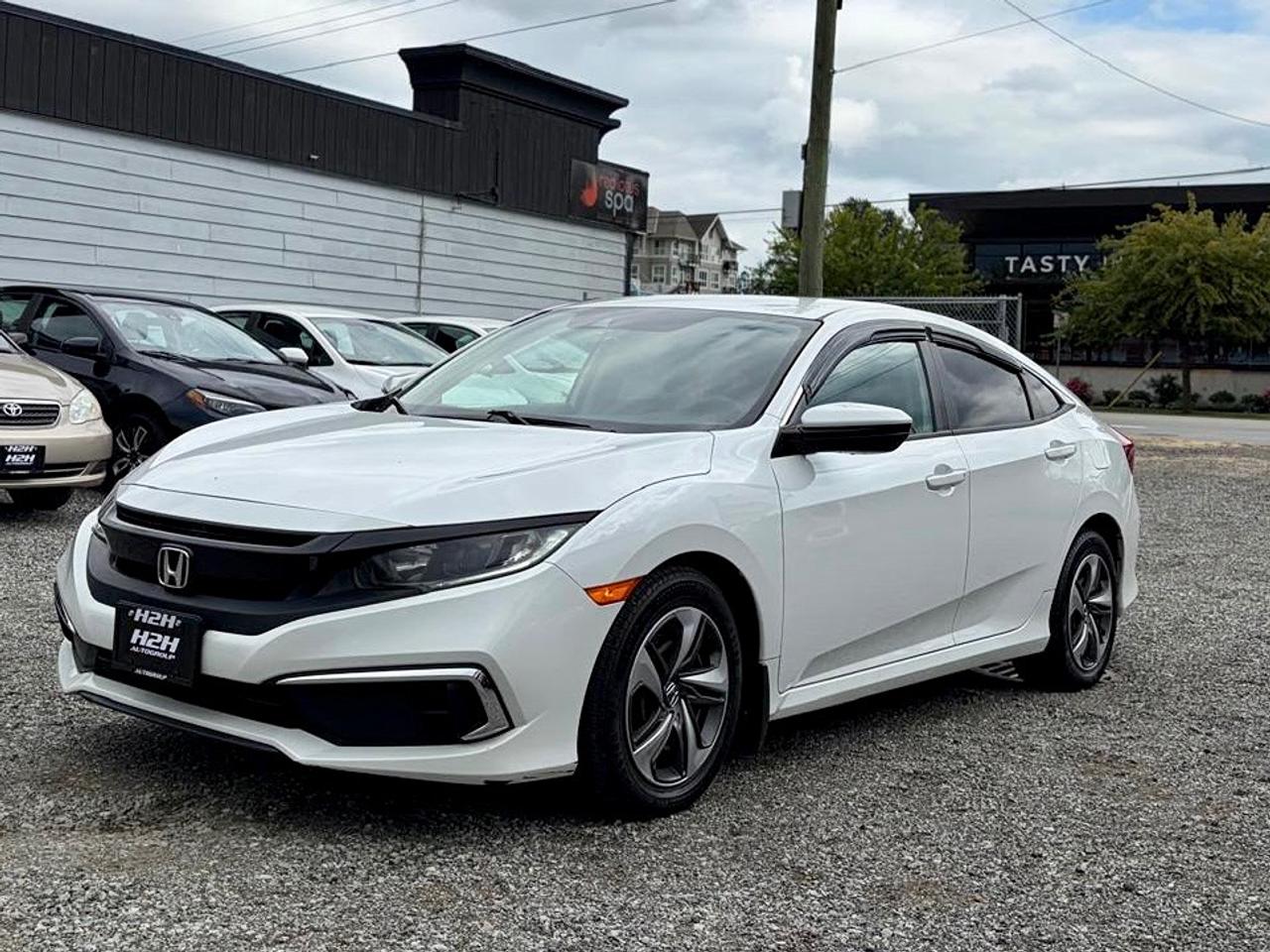 2019 Honda Civic FINANCING AVAILABLE Photo1
